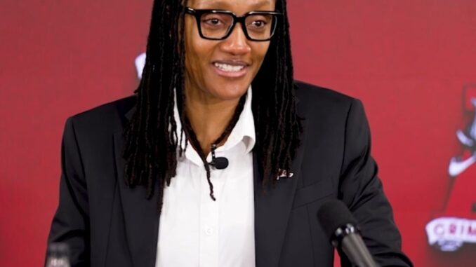 3d21ac9e-fad4-4da8-a0fd-00495e6721ee-paulinelove